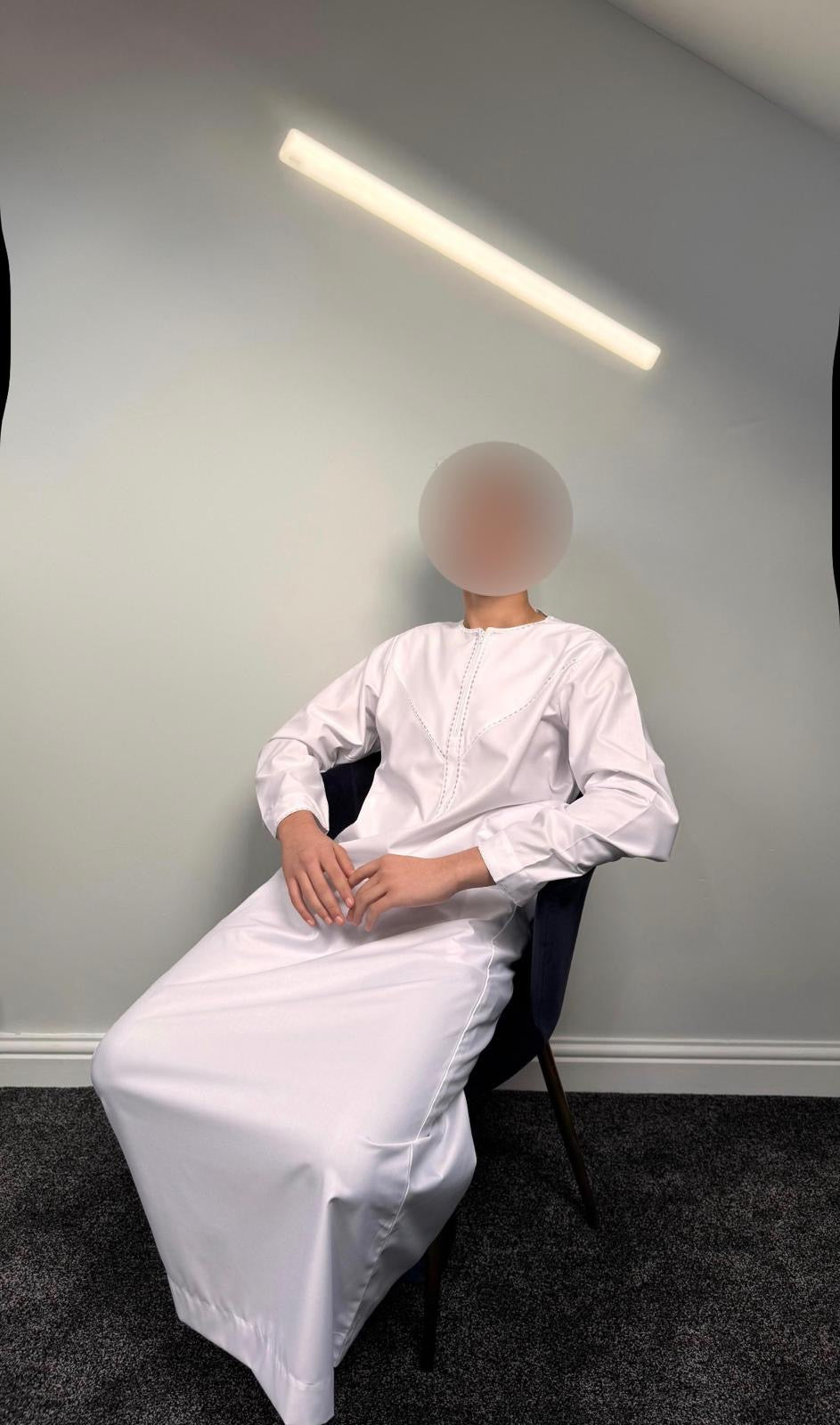 Men’s Omani White